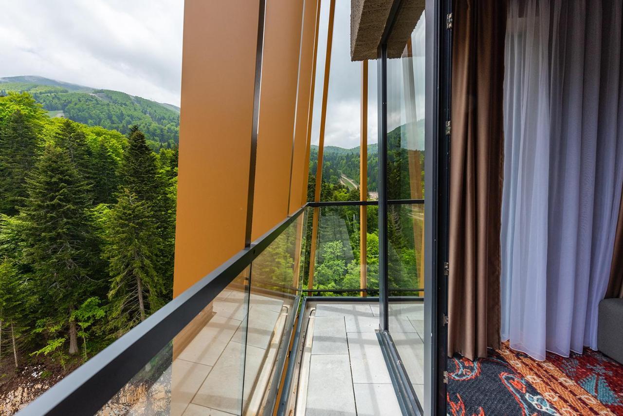 Hotel Nomad Bjelašnica Kültér fotó